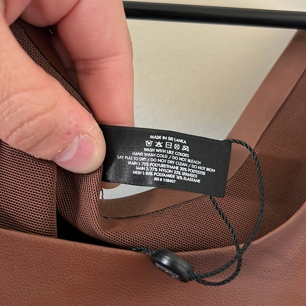 Pinsy Vegan Leather Scoop Tank Shapewear Bodysuit Seasonal Brown NWT Size Medium - Picture 14 of 14